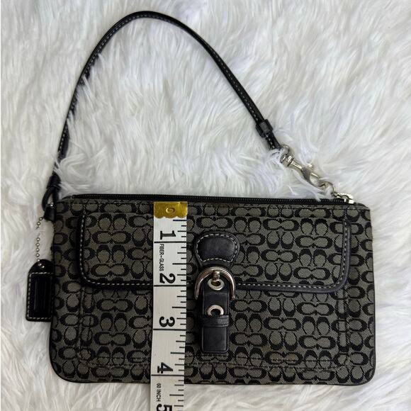 COACH y2k Soho Black Signature Canvas Wristlet - Picture 10 of 10